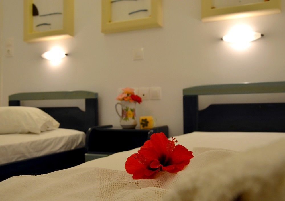 Galaxy Hotel ไมโลโพตาส ภายนอก รูปภาพ